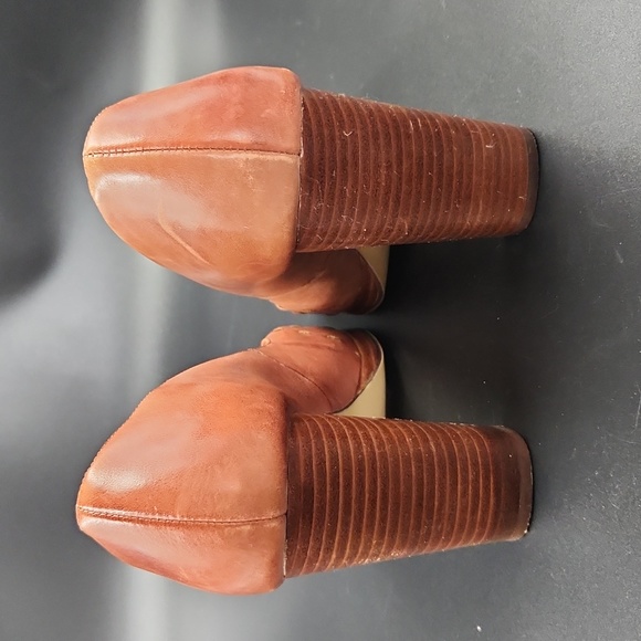 Seychelles Womens Heels Memory Lane Retro Peep Toe Flower Detail Whiskey Size 10 - Picture 13 of 16